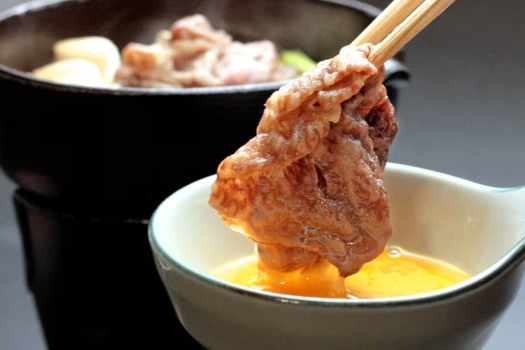 兵衛向陽閣特製の割り下で濃厚な旨味を味わう『すき焼き』