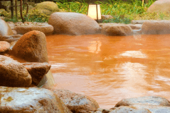 有馬の名湯「金泉」をご堪能いただけます。