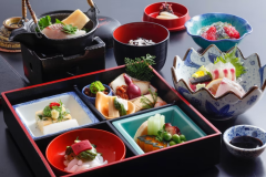 Lunch Box with Sashimi and Hot Pot