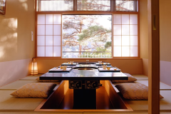 和風ダイニング『あじさい』周りに気兼ねせず過ごせる個室席でゆったりと。※一部椅子テーブル席有