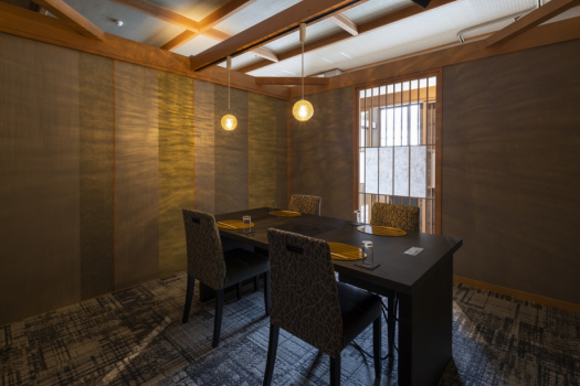 Koyu, a guest room with a special open-air bath Enjoy Omi beef shabu-shabu in a private room Breakfast is a Veranda Camping Breakfast