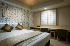 더블침대가 1개인 더블룸