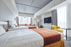 Deluxe Corner Suite Room