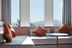 Deluxe River View Suite Room