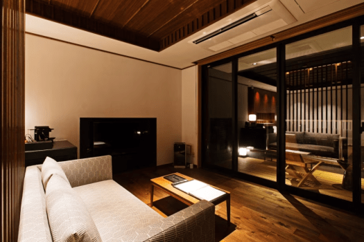 本館3階　【月】【峰】