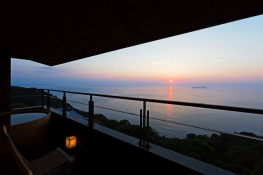 【年末年始プラン】日本会席料理と温泉を楽しむ1泊2食付スタンダードプラン