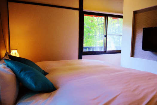 クイーンベッドルーム207　Queen Bed Room