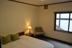 Economy Queen Bed Room 202 Economy Queen Bed Room 202