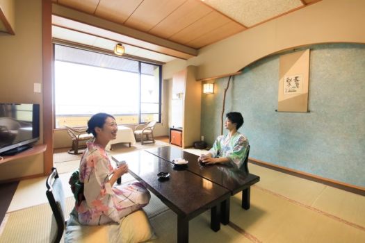 海の見えるお部屋でごゆっくりお過ごしください♪