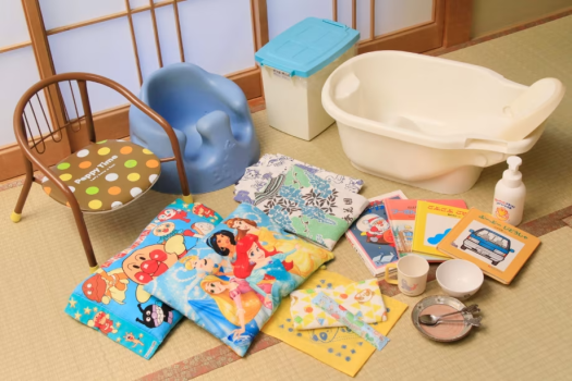 お子様グッズご用意しております。お申し付けくださいませ。