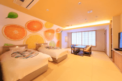 コンセプトルーム柑橘【蜜柑】畳も天井もオレンジカラー！こだわりいっぱいルーム