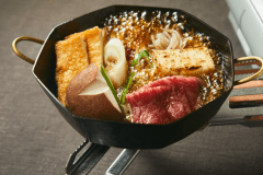 【1泊2食鉄鍋ディナー】森のサウナで愛犬と整うグランピング ＜赤城和牛のすき焼、または福豚のしゃぶしゃぶからチョイス＞