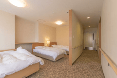 *【バリアフリー客室】ベッドが3台（うち1台は昇降式）