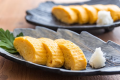 *【朝食】しっとりした口当たりと風味豊かな出汁の塩味のだし巻き卵は大好評