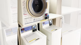 連泊にも嬉しいランドリーあり(別途有料)