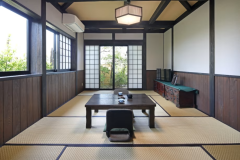 露天風呂付【和洋室】和室約12畳+洋室約12畳【伊織】の和室