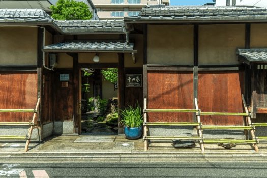 連泊割引プラン　～素泊まり～　連泊でお得な滞在