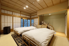 石橋亭：猩々　10+8+4畳