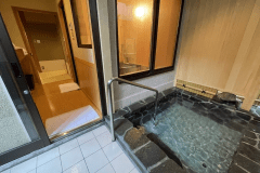 石橋亭：井筒　露天風呂