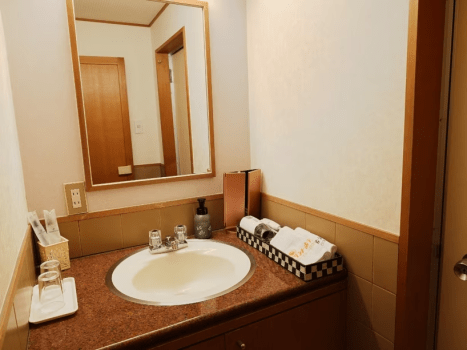 Japanese-style room with indoor bath and toilet