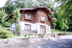 *【コテージ棟】木のぬくもりを感じるコテージ棟。一部洋室や特別室はこちらへご案内いたします。