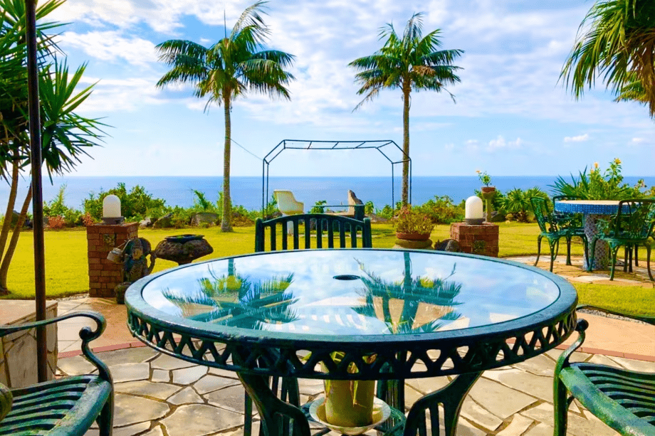 ■人数が多いほどお得・ルームチャージ料金■＜東京の離島「八丈島」で南国リゾートステイ＞～1棟貸切のプライベートヴィラで過ごす・特別な島時間～【素泊り】