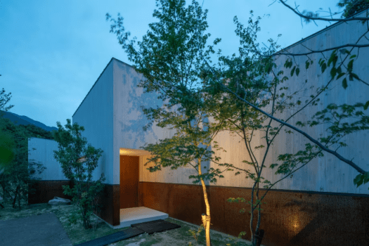 【界鉄-KAINOTETSU】源泉100％掛け流し露天風呂付