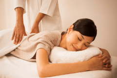 【-リラクゼーション-3つのメニューから選べる至福の癒し体験】直火熟成肉／HINOMORI