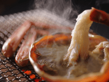 炭平が目指すのは、濁りの無い真っすぐな美味しさの蟹味噌。「手間ひま」かけた料理人のこだわりがここにあります。