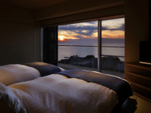 海天一色の間(オーシャンビュー)：和洋室ツイン✖貸切露天風呂【千代・白韻】