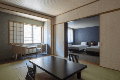 客室（ファミリー館和洋室）低層階の禁煙和洋室タイプです。【写真は一例】