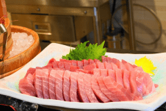 夕食一例【刺身・鮪】