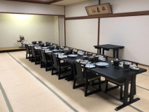 【宴会場】畳に椅子テーブル