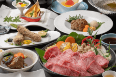 やまぐち和牛燦会席(ステーキとしゃぶしゃぶは2名盛りです) やまぐち和牛燦会席(ステーキとしゃぶしゃぶは2名盛りです)