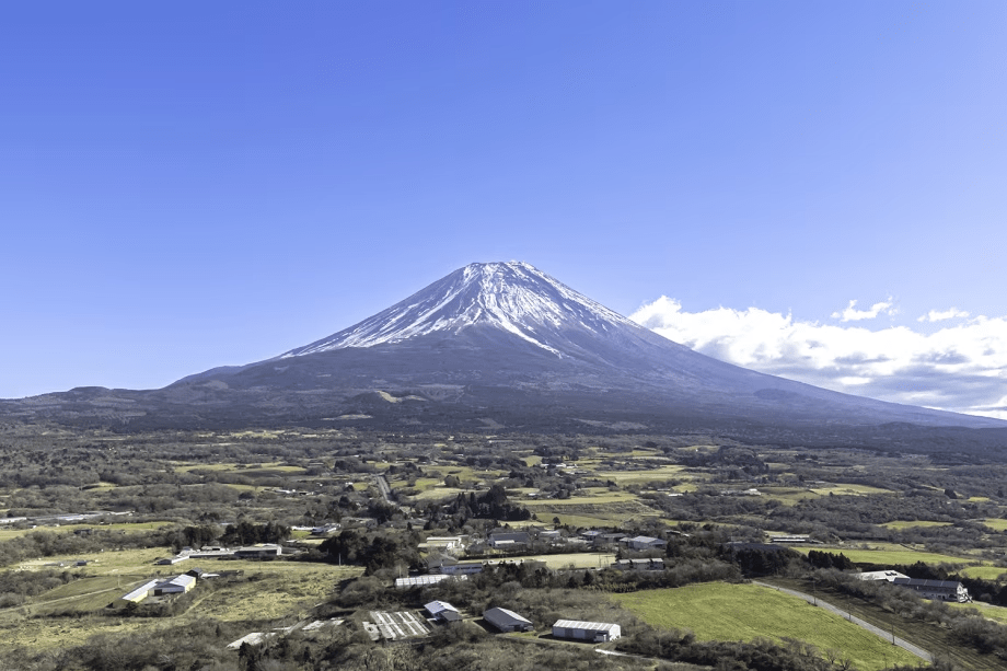 【素泊り】富士山独占！絶景グランピングを自由に楽しむ。持ち込み自由な素泊りステイ