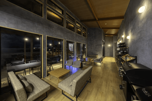 【1泊2食】■&rdquo;冬限定&rdquo;すき焼きディナー■「甲州牛」と「甲州信玄豚」を贅沢に味わう、ほっこりと温まる&rdquo;すき焼き鍋&rdquo;～上質な冬の滋味をゆったりと味わう。和の贅沢を気軽にお楽しみ～