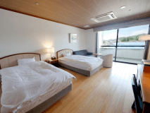 【特別和洋室】2024年リニューアルした新しいお部屋です。