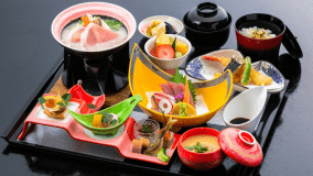 昼食プラン：ミニ会席プラン
お食事処（11:30-14:00）ラストオーダーは13時