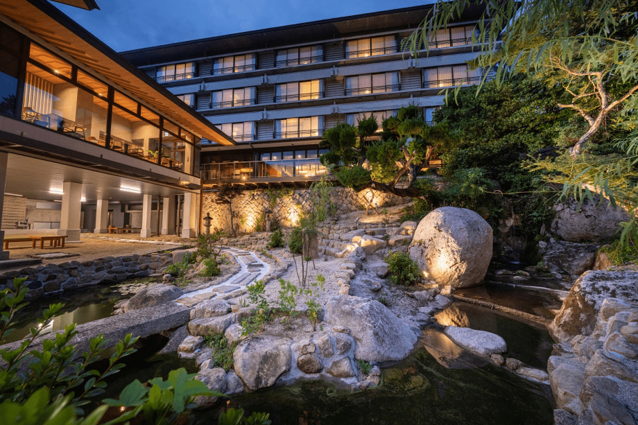 [Room Only] Enjoy an Elegant Stay in a Room with an Open-Air Bath (Dinner and Breakfast Not Included)