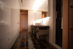 海側ロイヤルスイートツイン半露天風呂・サウナ付【鏡池】