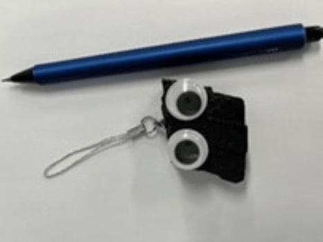 手作り体験付！こちらは黒炭キーホルダー作り（石炭のキャラクター）。