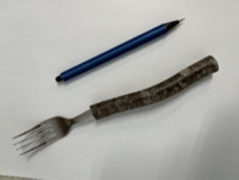 手作り体験付！こちらは木フォーク作り。