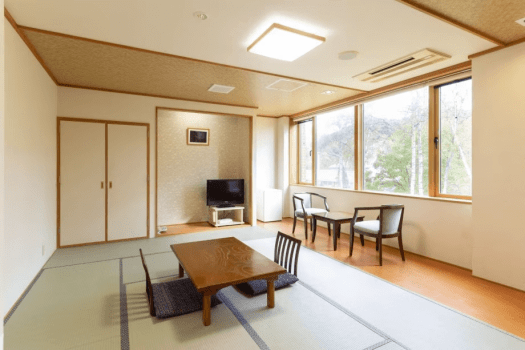 [Japanese-style room, 17.5 tatami mats]
