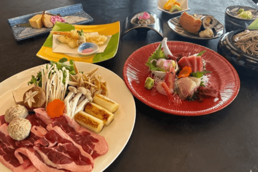 【夕食イメージ】夕食は沼田 滝川産の鴨を使った鴨鍋御膳をどうぞ（写真は一例です）。