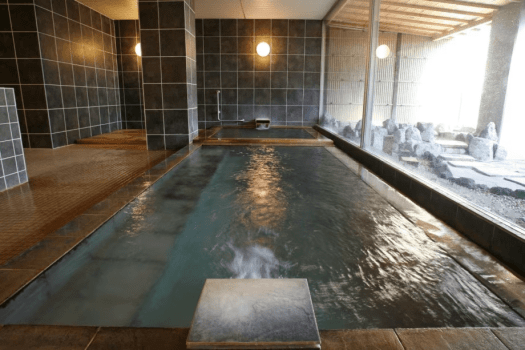 【女性に嬉しい美肌の湯／内湯】第一寶亭留は自家源泉を3本所有し、濃厚なブレンド湯をお愉しみいただいております。