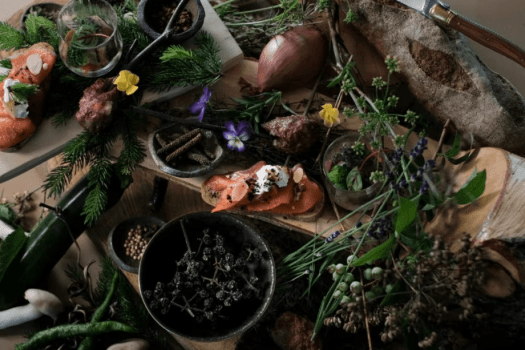 【翠巌別館／夕食一例】テーマは、心躍る時間。目指すのは、ジャンルレスなフルコース。