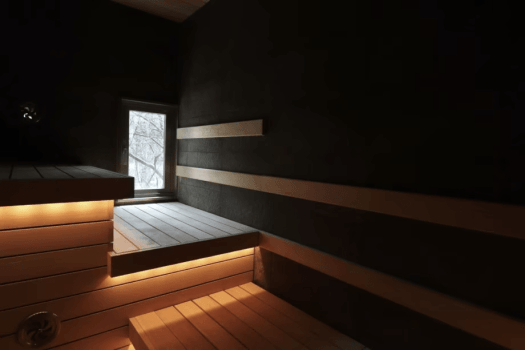 [Suite 110 square meters / Sauna] Spending time in the sauna while chatting. The interior was designed with that kind of "gathering" in mind.