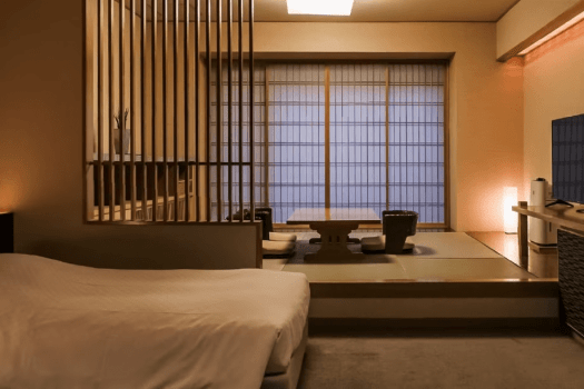 [60 square meters of Japanese-Western style with an open-air bath] This is the only room with an open-air bath at Suizantei Club Jozankei.