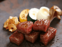 [Dinner / Teppanyaki 15,000 yen course] Today's fish and specially selected Wagyu beef are grilled right in front of you