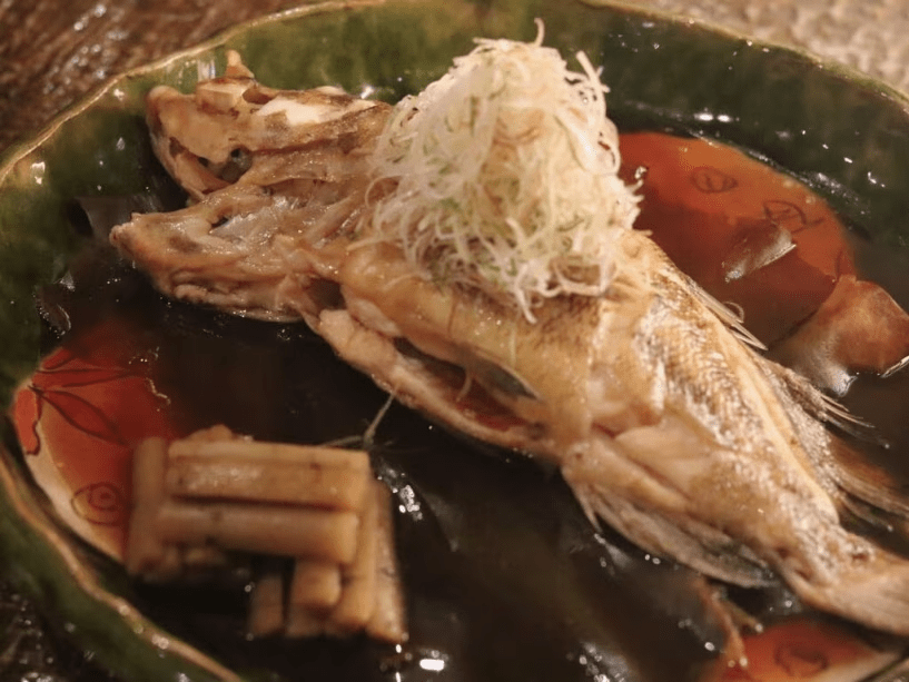 【ソイの姿煮】繊細な味を生かすよう、さっと煮てお召し上がりいただきます。